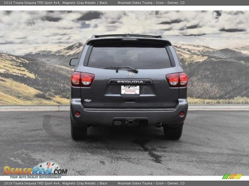 2019 Toyota Sequoia TRD Sport 4x4 Magnetic Gray Metallic / Black Photo #4