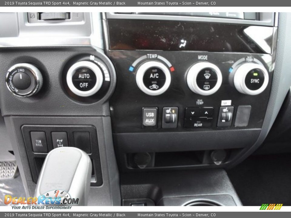 2019 Toyota Sequoia TRD Sport 4x4 Magnetic Gray Metallic / Black Photo #32