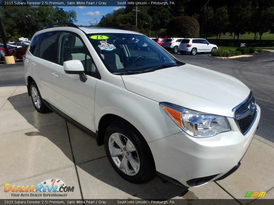2015 Subaru Forester 2.5i Premium Satin White Pearl / Gray Photo #8