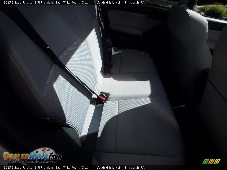 2015 Subaru Forester 2.5i Premium Satin White Pearl / Gray Photo #14
