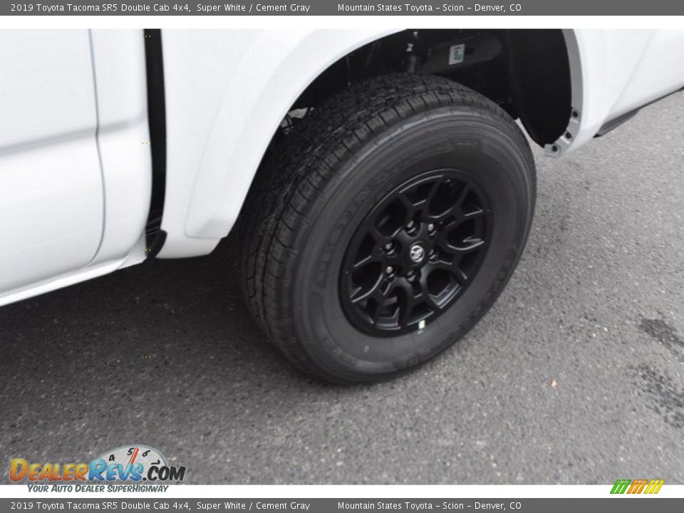 2019 Toyota Tacoma SR5 Double Cab 4x4 Super White / Cement Gray Photo #33