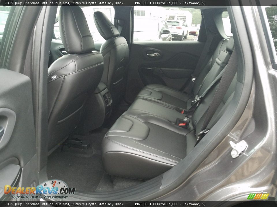 2019 Jeep Cherokee Latitude Plus 4x4 Granite Crystal Metallic / Black Photo #8