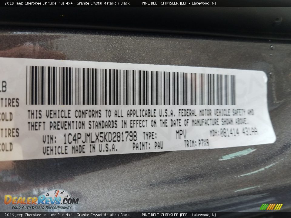 2019 Jeep Cherokee Latitude Plus 4x4 Granite Crystal Metallic / Black Photo #9