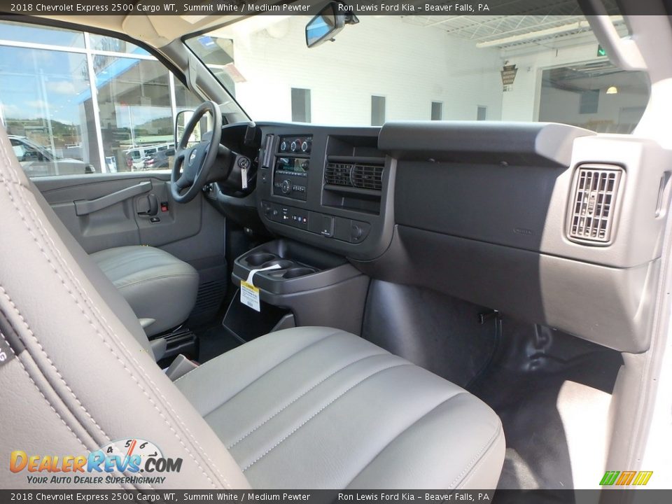 2018 Chevrolet Express 2500 Cargo WT Summit White / Medium Pewter Photo #3