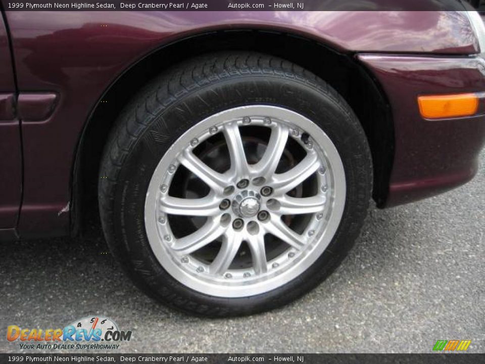 1999 Plymouth Neon Highline Sedan Deep Cranberry Pearl / Agate Photo #19