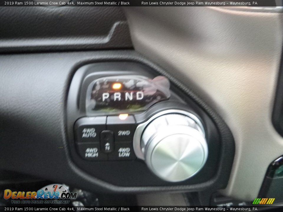 2019 Ram 1500 Laramie Crew Cab 4x4 Maximum Steel Metallic / Black Photo #19