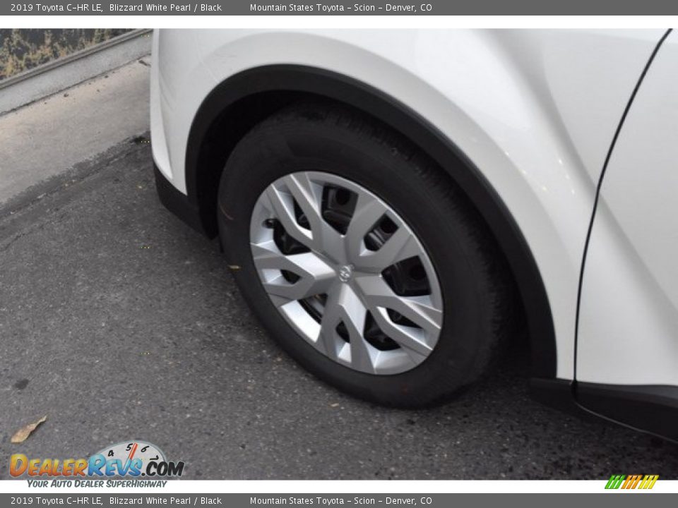 2019 Toyota C-HR LE Blizzard White Pearl / Black Photo #32
