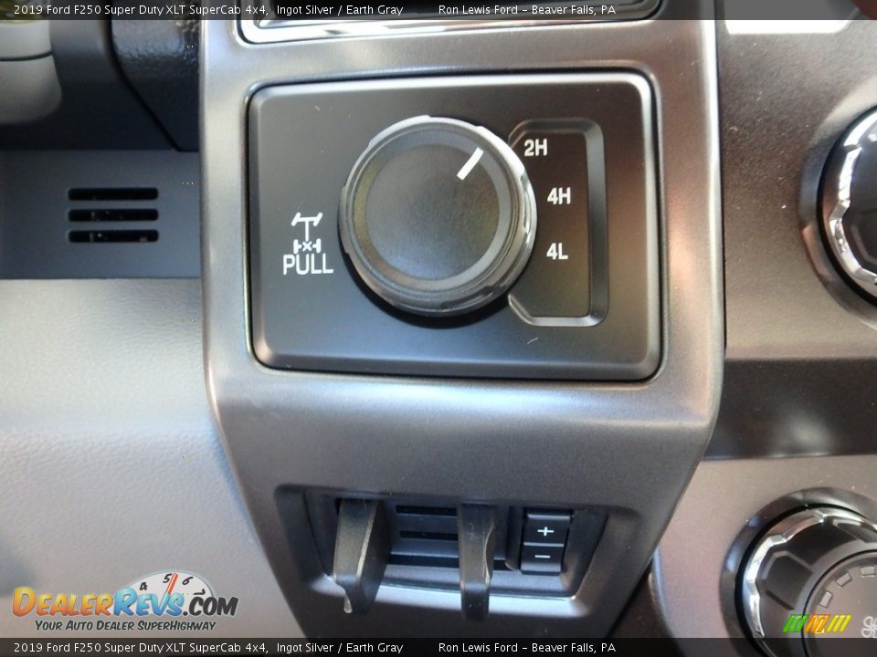 2019 Ford F250 Super Duty XLT SuperCab 4x4 Ingot Silver / Earth Gray Photo #18
