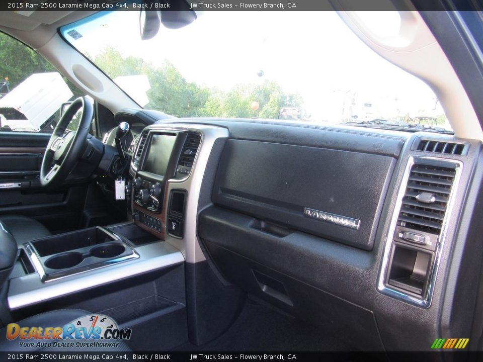 2015 Ram 2500 Laramie Mega Cab 4x4 Black / Black Photo #14