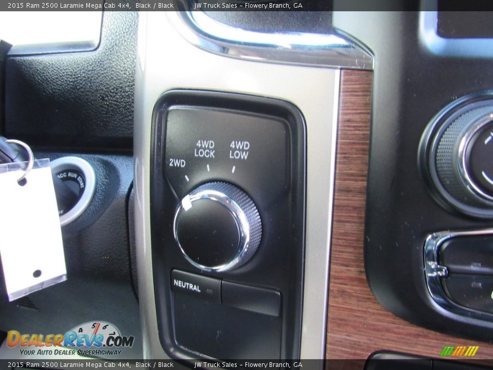 2015 Ram 2500 Laramie Mega Cab 4x4 Black / Black Photo #17