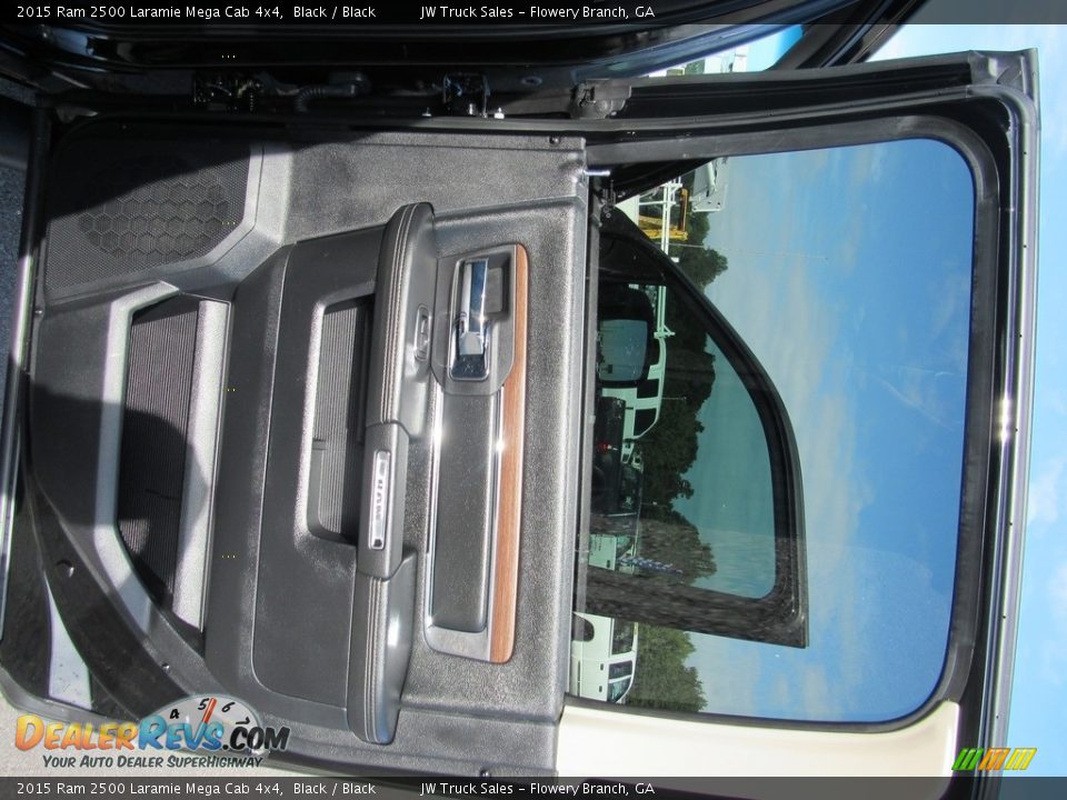 2015 Ram 2500 Laramie Mega Cab 4x4 Black / Black Photo #30