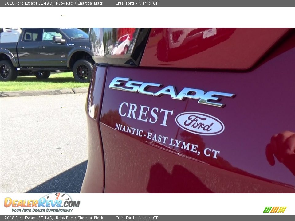 2018 Ford Escape SE 4WD Ruby Red / Charcoal Black Photo #10