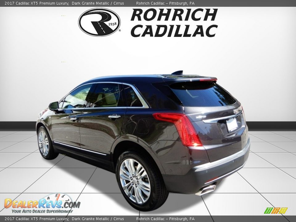 2017 Cadillac XT5 Premium Luxury Dark Granite Metallic / Cirrus Photo #3