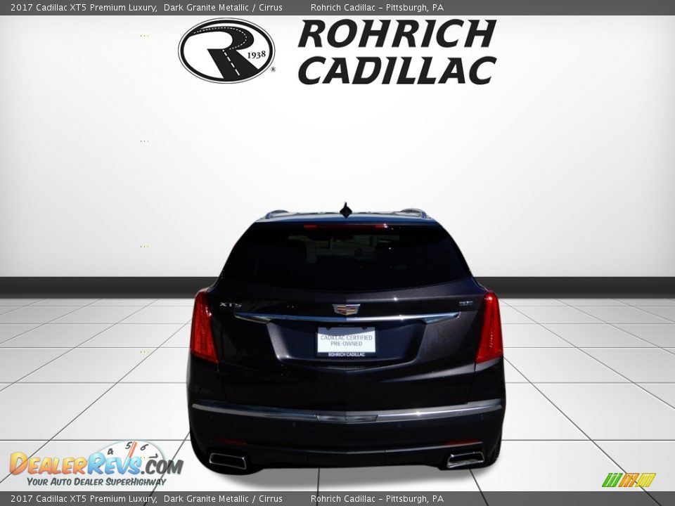 2017 Cadillac XT5 Premium Luxury Dark Granite Metallic / Cirrus Photo #4
