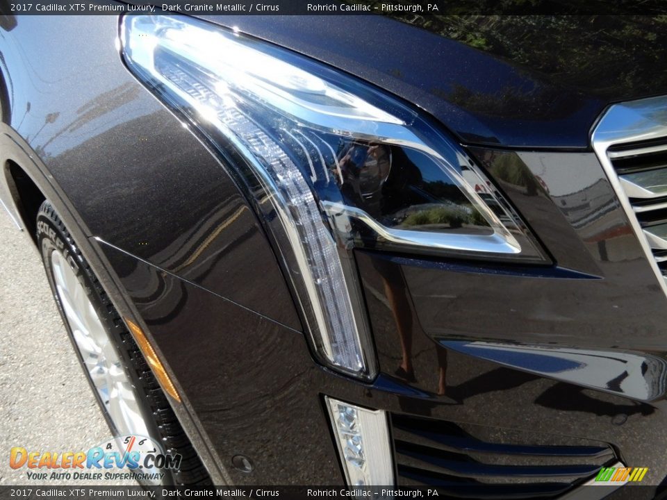2017 Cadillac XT5 Premium Luxury Dark Granite Metallic / Cirrus Photo #10
