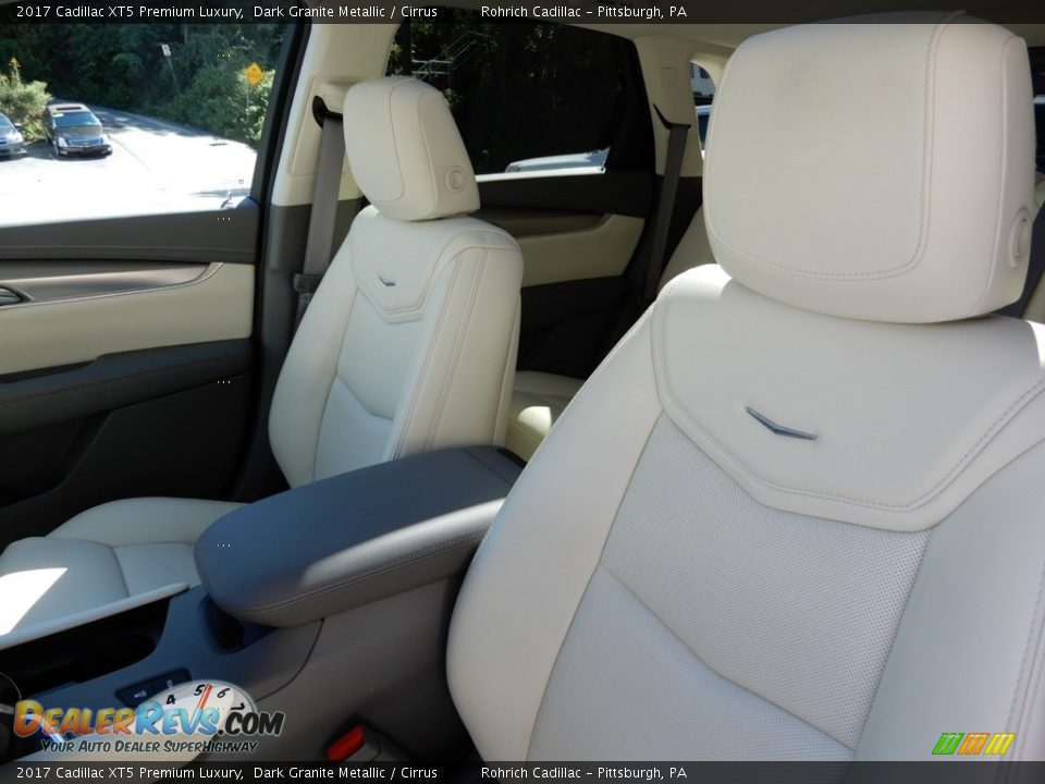 2017 Cadillac XT5 Premium Luxury Dark Granite Metallic / Cirrus Photo #17