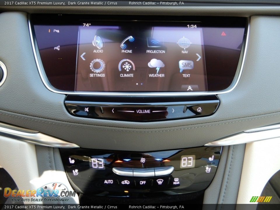 2017 Cadillac XT5 Premium Luxury Dark Granite Metallic / Cirrus Photo #18