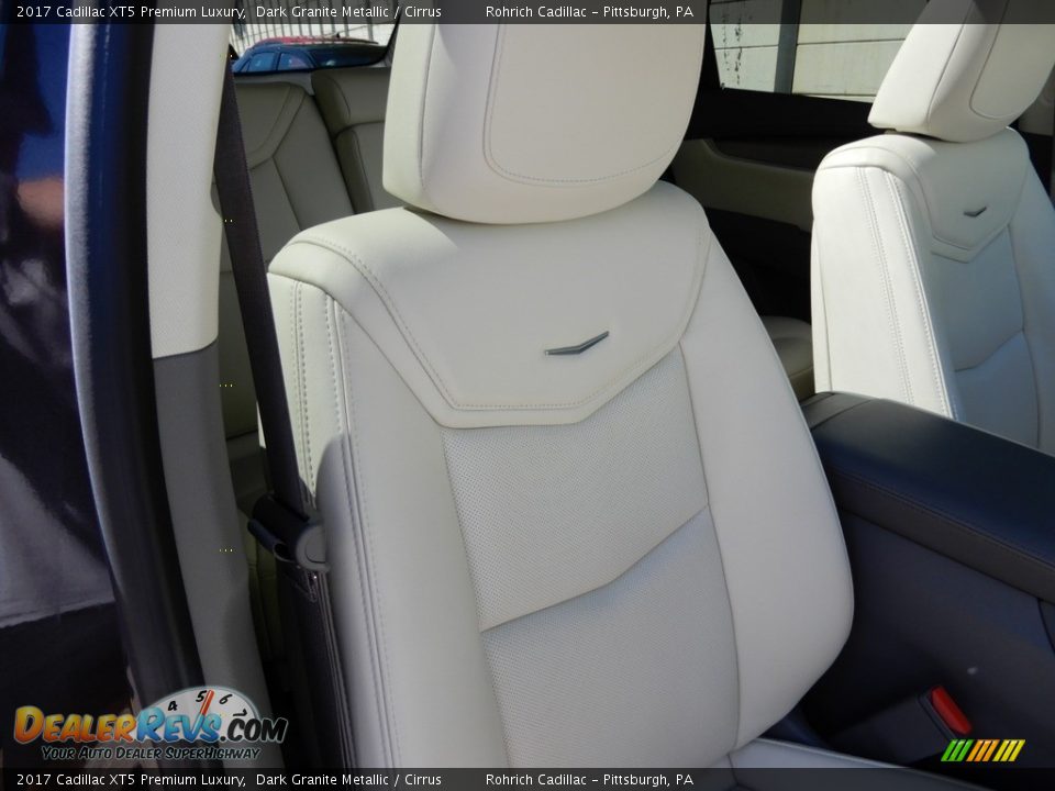 2017 Cadillac XT5 Premium Luxury Dark Granite Metallic / Cirrus Photo #19