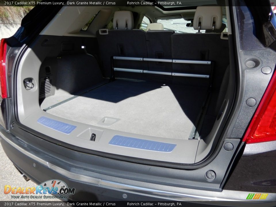 2017 Cadillac XT5 Premium Luxury Dark Granite Metallic / Cirrus Photo #22