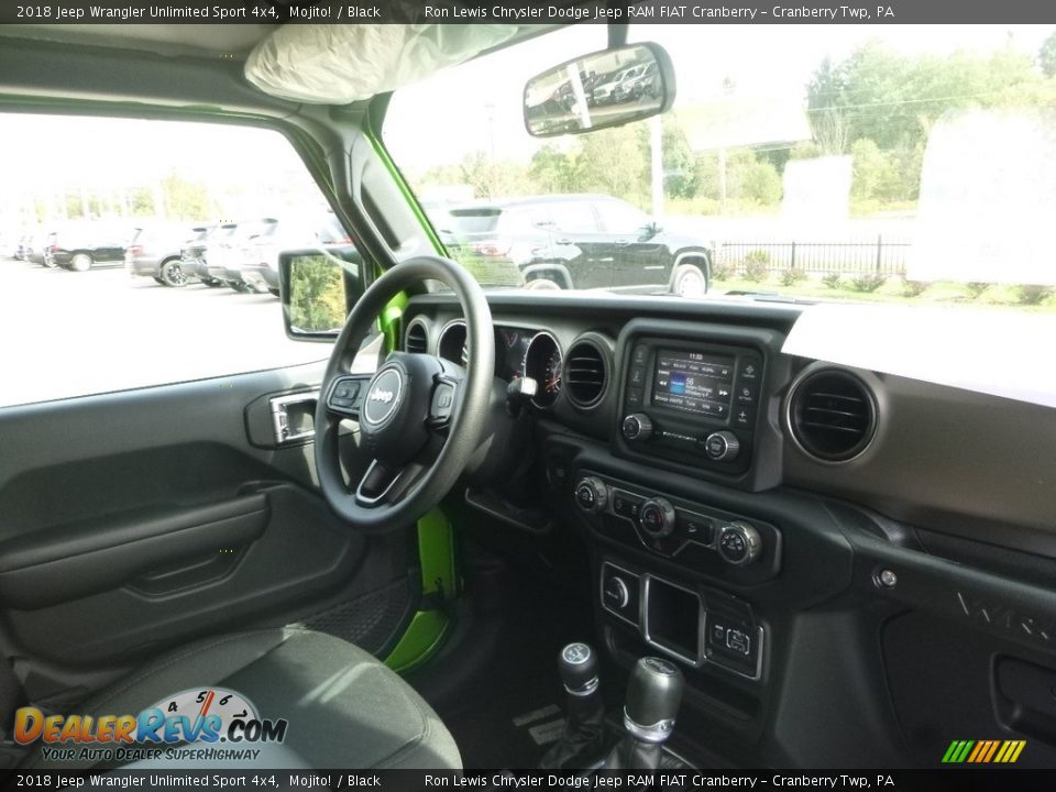 2018 Jeep Wrangler Unlimited Sport 4x4 Mojito! / Black Photo #11