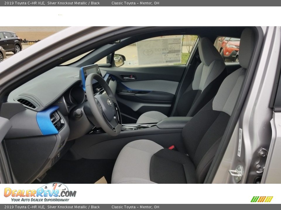 2019 Toyota C-HR XLE Silver Knockout Metallic / Black Photo #3