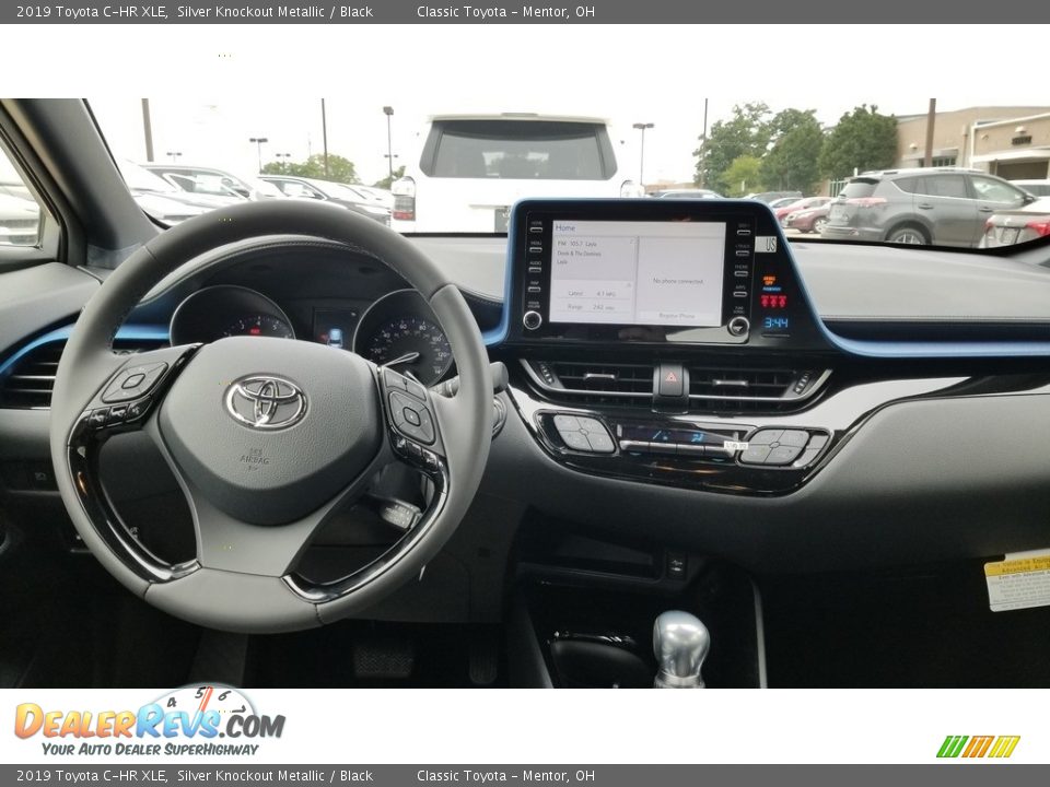 2019 Toyota C-HR XLE Silver Knockout Metallic / Black Photo #5
