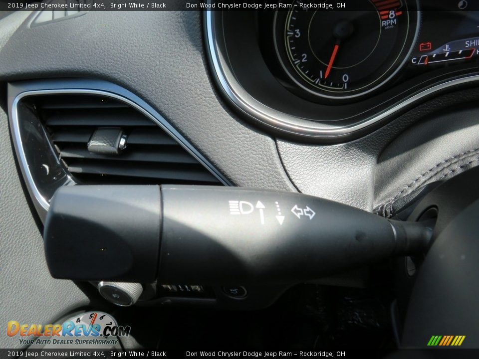 2019 Jeep Cherokee Limited 4x4 Bright White / Black Photo #35