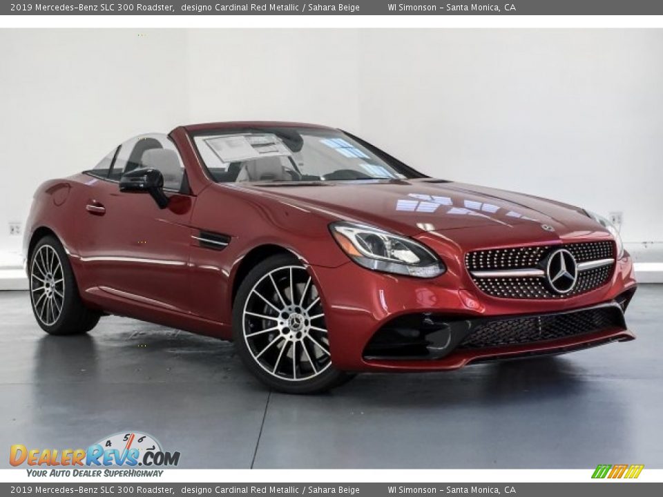Front 3/4 View of 2019 Mercedes-Benz SLC 300 Roadster Photo #12
