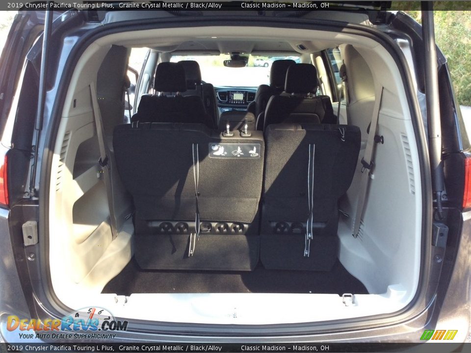 2019 Chrysler Pacifica Touring L Plus Trunk Photo #19