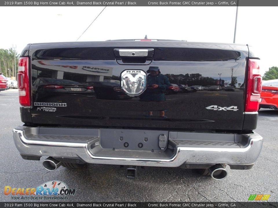2019 Ram 1500 Big Horn Crew Cab 4x4 Diamond Black Crystal Pearl / Black Photo #12