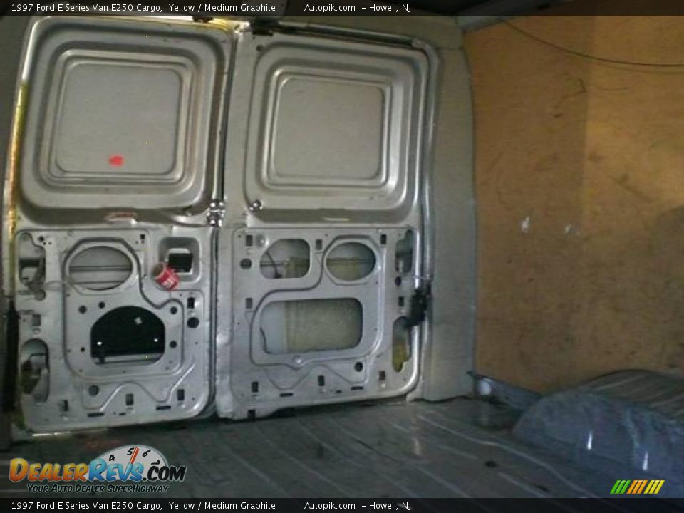 1997 Ford E Series Van E250 Cargo Yellow / Medium Graphite Photo #12