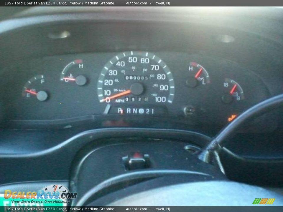 1997 Ford E Series Van E250 Cargo Yellow / Medium Graphite Photo #13