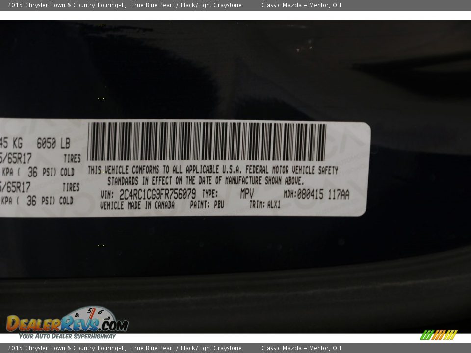 2015 Chrysler Town & Country Touring-L True Blue Pearl / Black/Light Graystone Photo #32