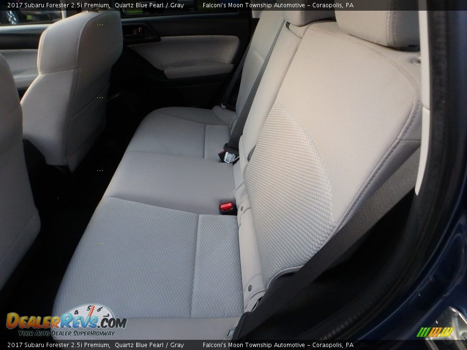2017 Subaru Forester 2.5i Premium Quartz Blue Pearl / Gray Photo #16