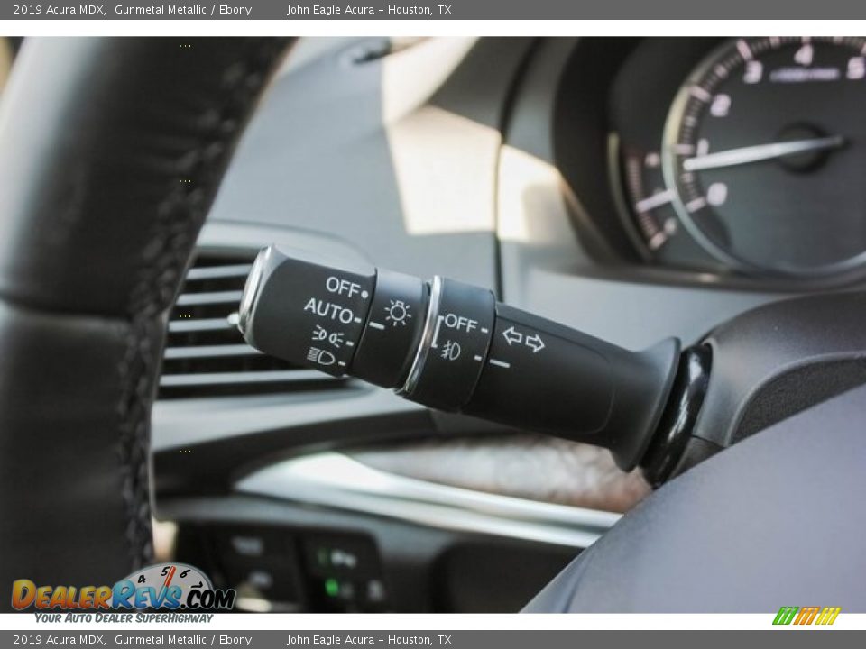 Controls of 2019 Acura MDX  Photo #34