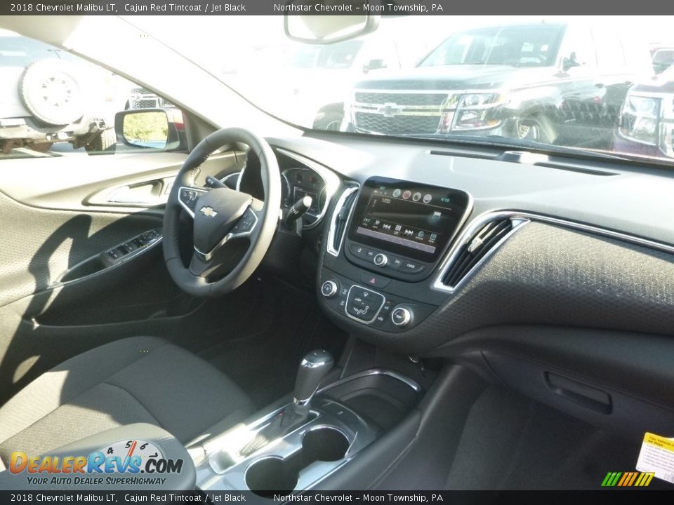2018 Chevrolet Malibu LT Cajun Red Tintcoat / Jet Black Photo #11