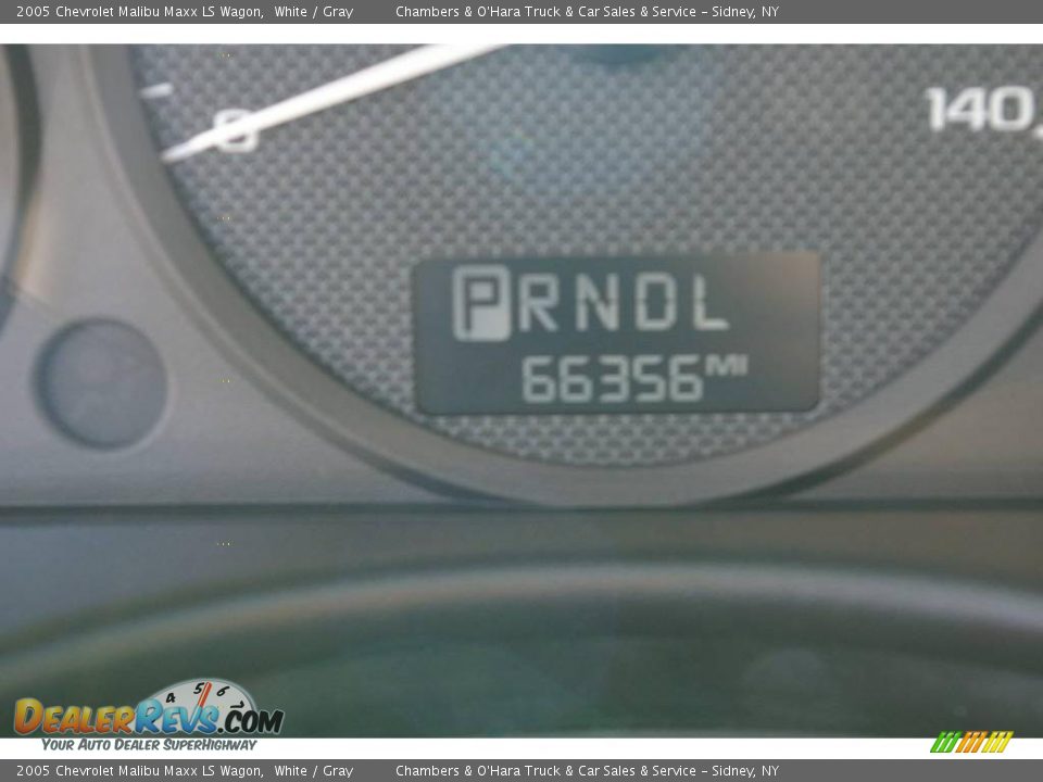 2005 Chevrolet Malibu Maxx LS Wagon White / Gray Photo #4