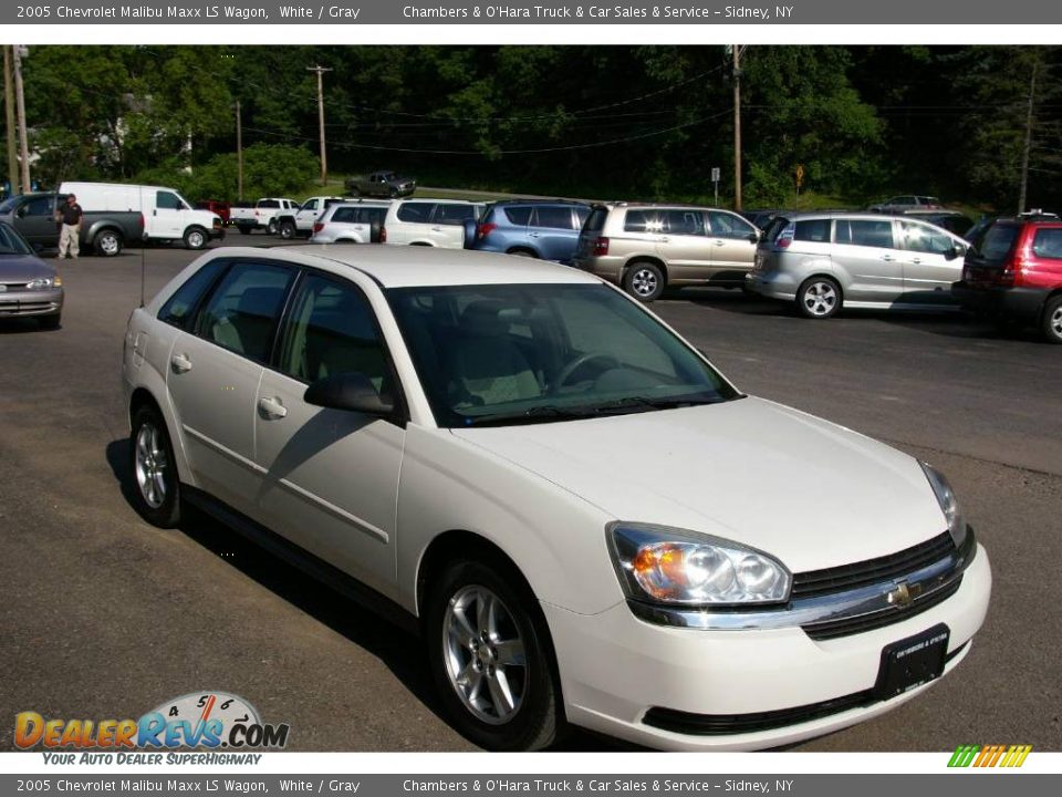 2005 Chevrolet Malibu Maxx LS Wagon White / Gray Photo #13