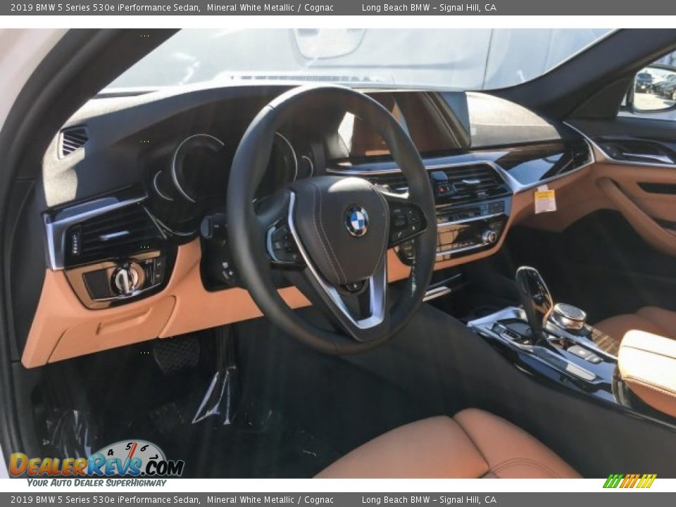 2019 BMW 5 Series 530e iPerformance Sedan Mineral White Metallic / Cognac Photo #4