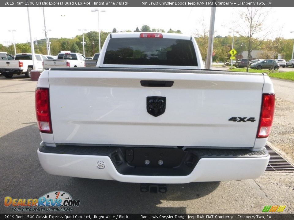 2019 Ram 1500 Classic Express Quad Cab 4x4 Bright White / Black Photo #4