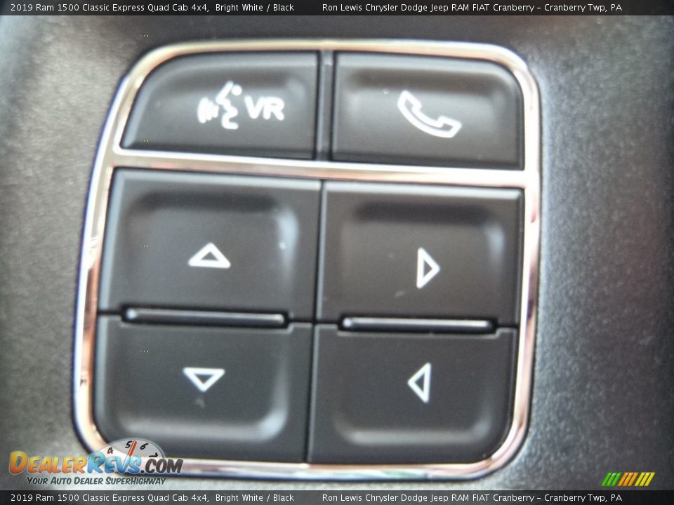 2019 Ram 1500 Classic Express Quad Cab 4x4 Bright White / Black Photo #20