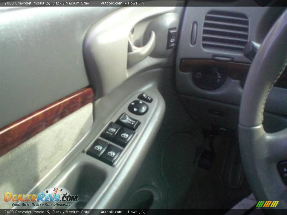 2003 Chevrolet Impala LS Black / Medium Gray Photo #15