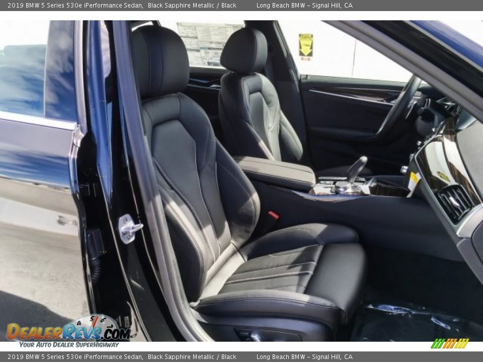 2019 BMW 5 Series 530e iPerformance Sedan Black Sapphire Metallic / Black Photo #5