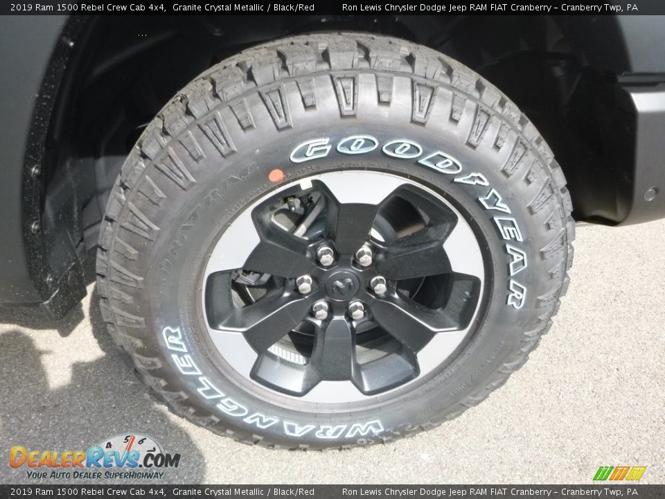 2019 Ram 1500 Rebel Crew Cab 4x4 Granite Crystal Metallic / Black/Red Photo #8