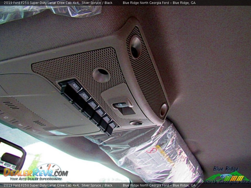 2019 Ford F250 Super Duty Lariat Crew Cab 4x4 Silver Spruce / Black Photo #24