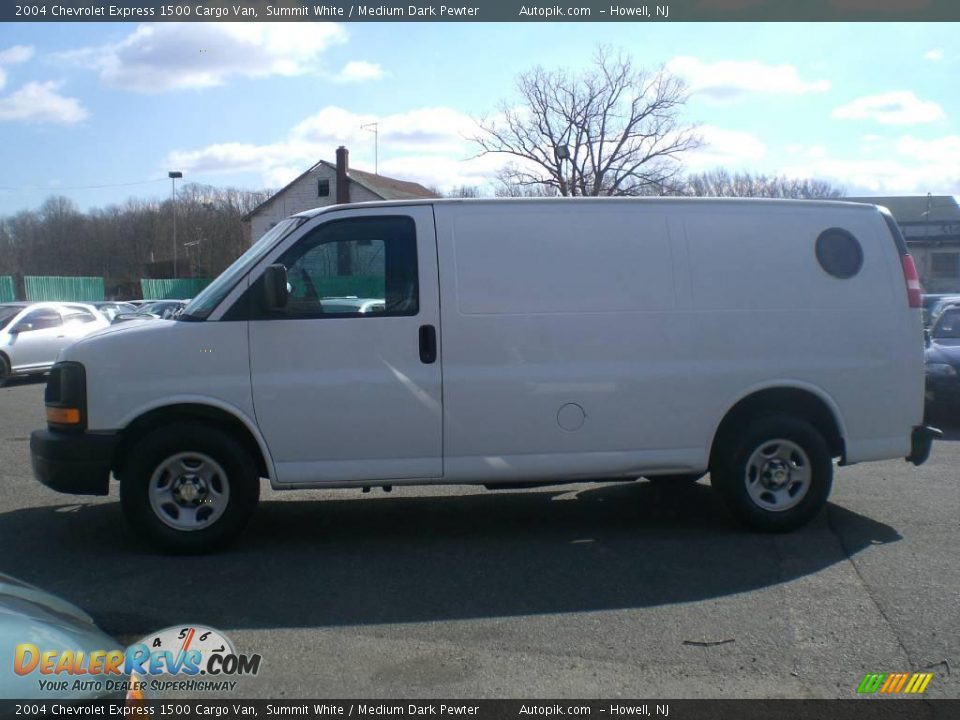2004 Chevrolet Express 1500 Cargo Van Summit White / Medium Dark Pewter Photo #4