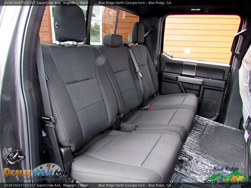 2018 Ford F150 XLT SuperCrew 4x4 Magnetic / Black Photo #12