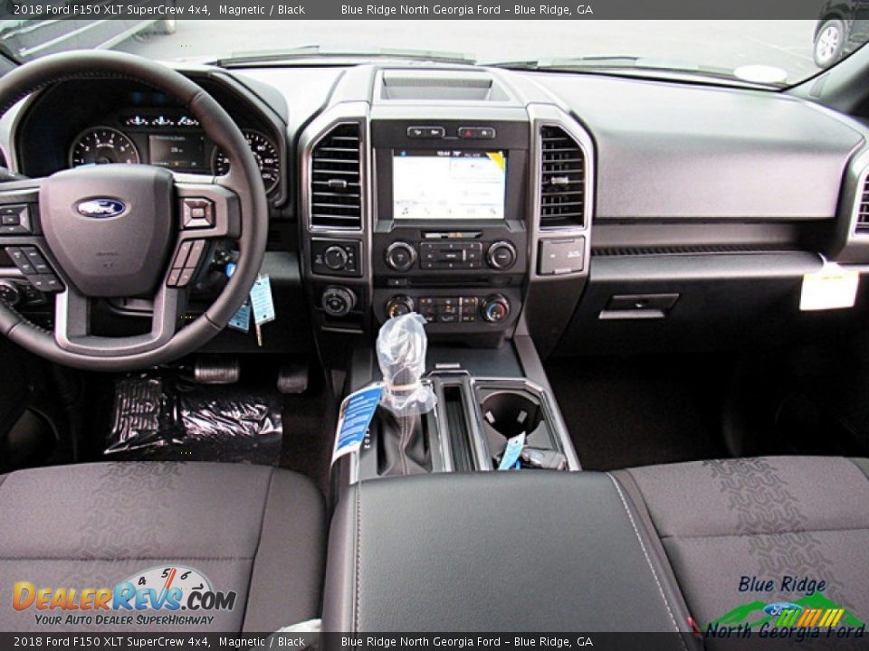 2018 Ford F150 XLT SuperCrew 4x4 Magnetic / Black Photo #15