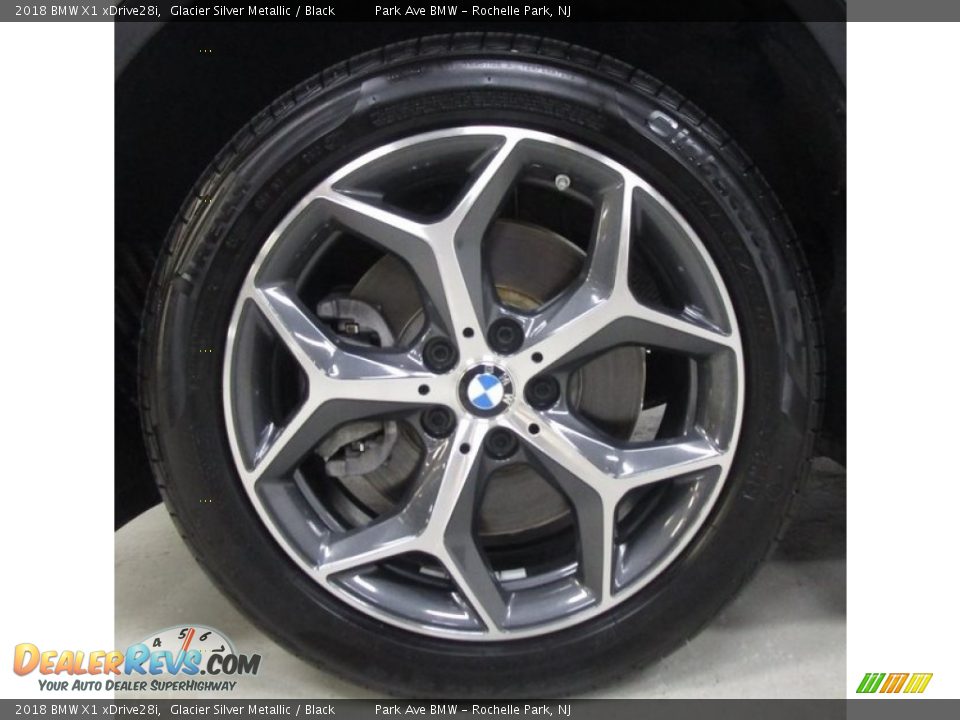 2018 BMW X1 xDrive28i Glacier Silver Metallic / Black Photo #29