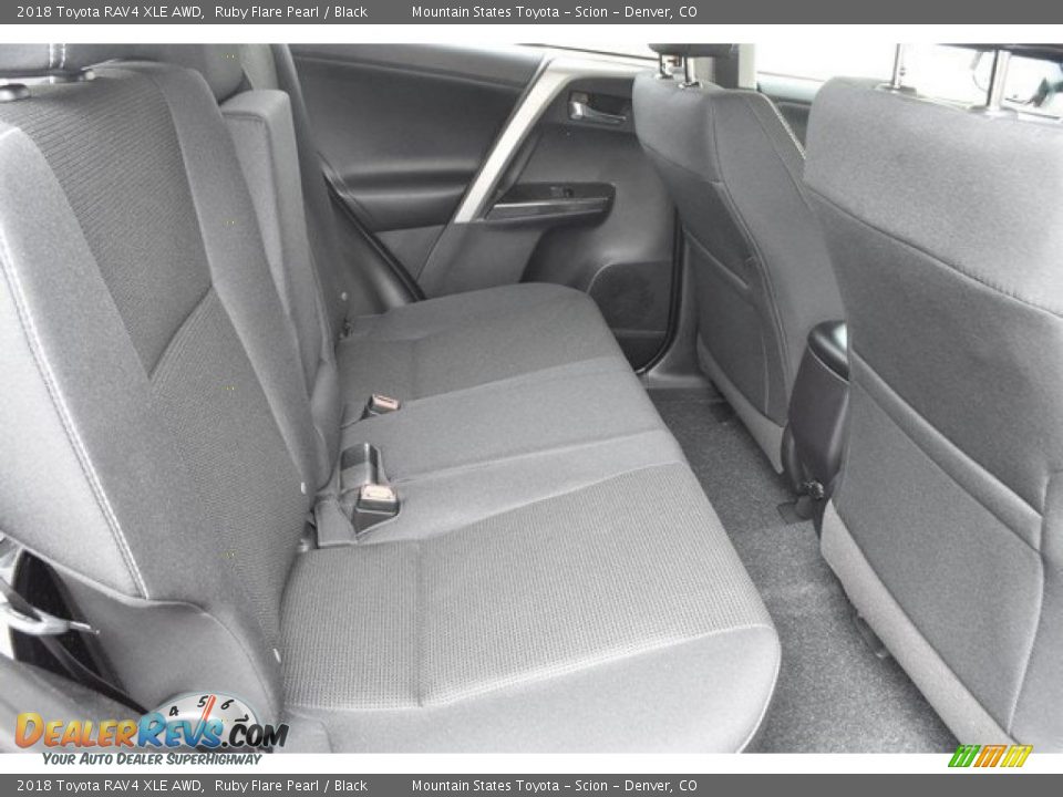 2018 Toyota RAV4 XLE AWD Ruby Flare Pearl / Black Photo #18